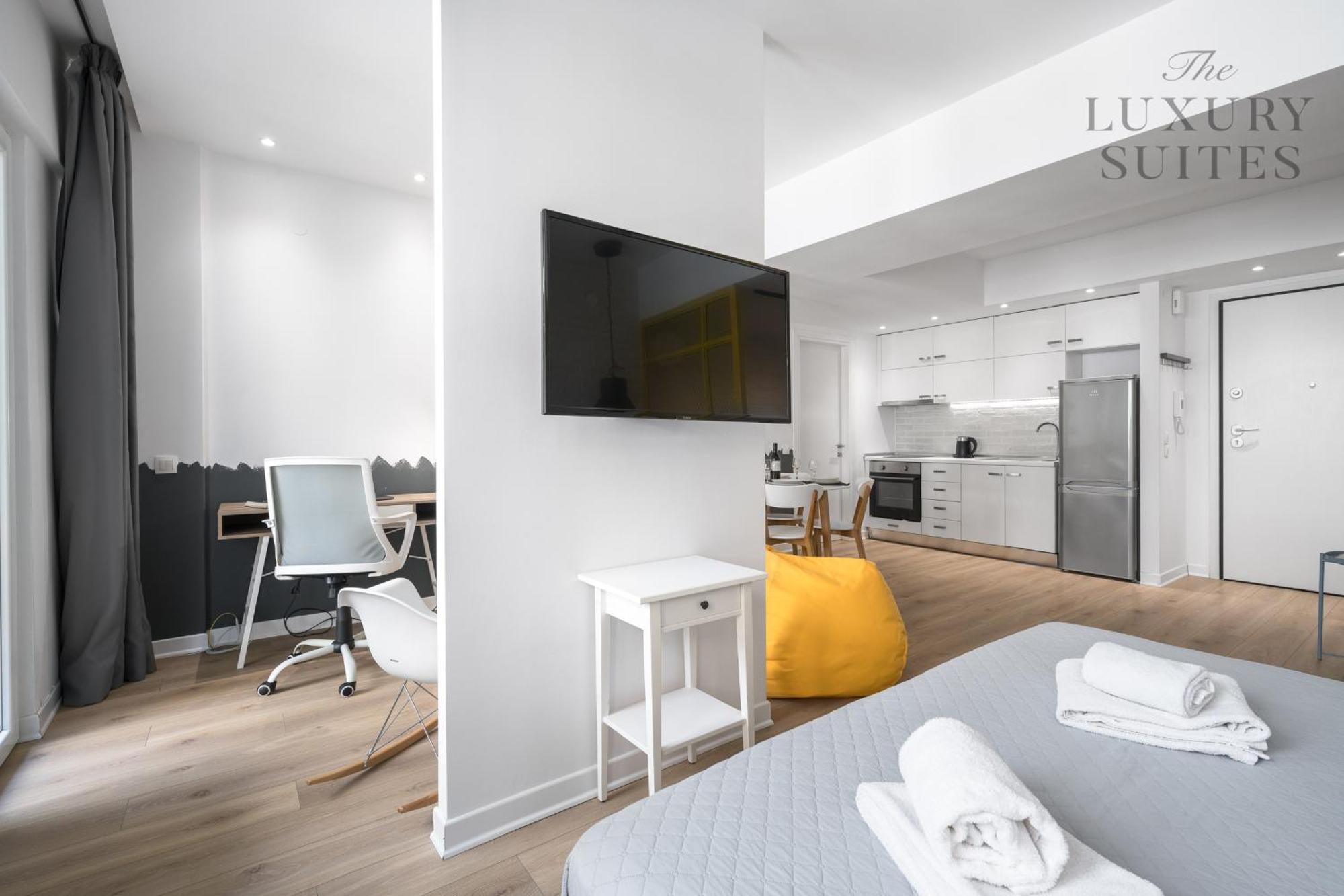 Nyma White Apartments, The Luxury Suites Tessalónica Exterior foto