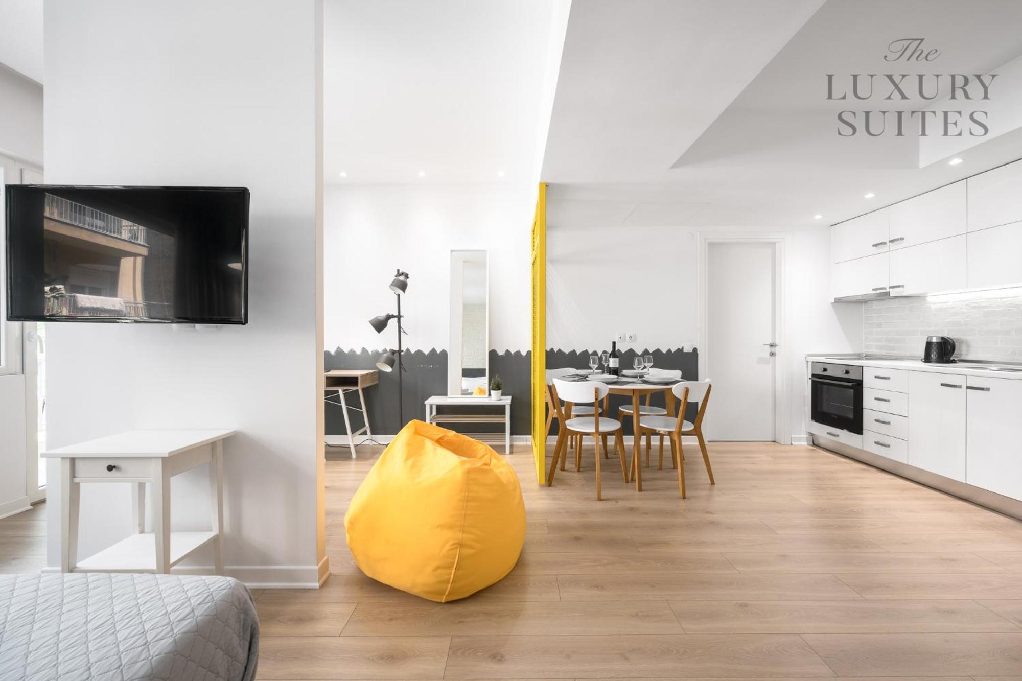 Nyma White Apartments, The Luxury Suites Tessalónica Exterior foto
